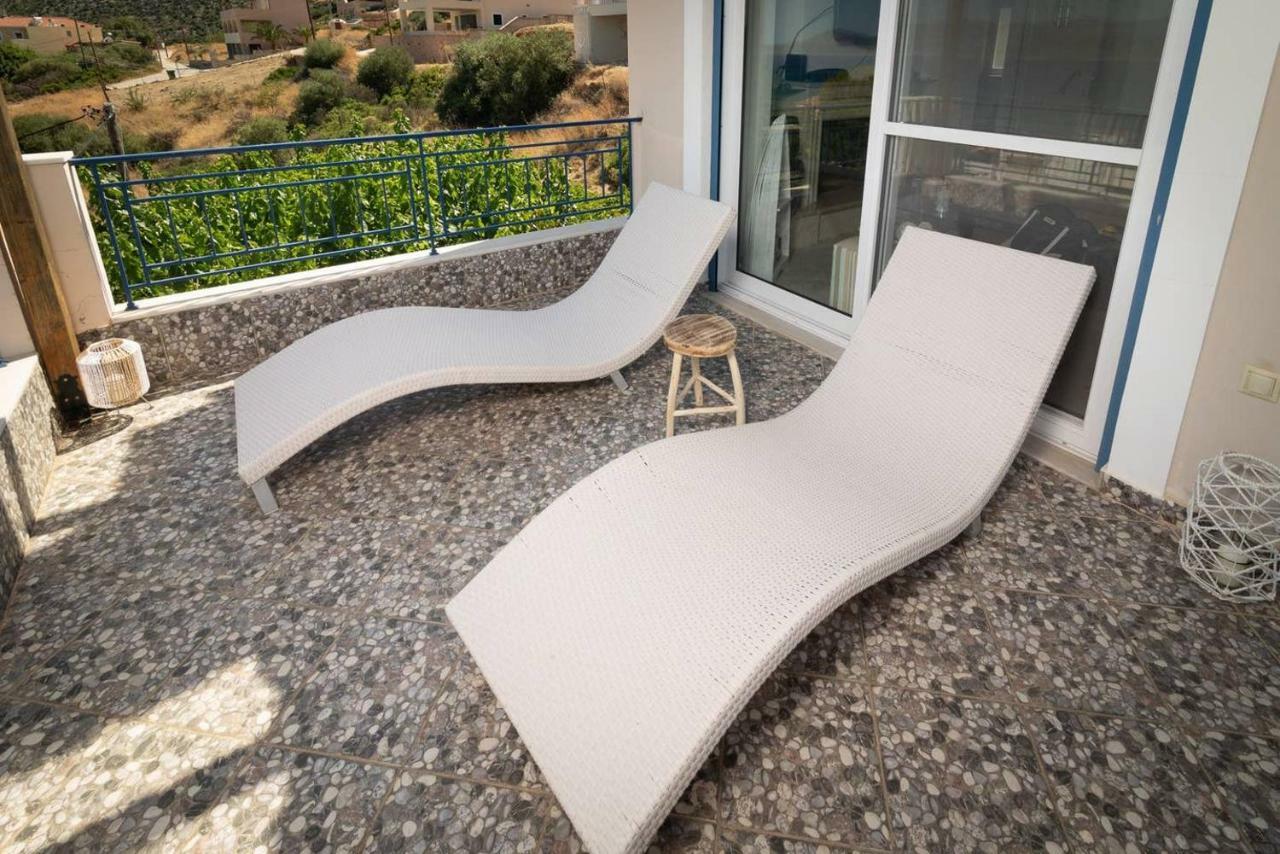Seaview Flat Steps To The Beach Karavostasi  Exterior foto